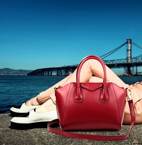 品牌女包女士包包2013新款潮女欧美手提斜挎包包WNUA9Udb