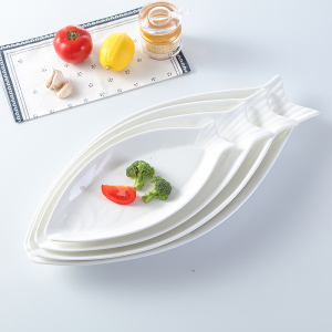 纯白陶瓷鱼盘创意西餐异形盘餐厅蒸鱼盘家用菜盘鱼型盘子餐具包邮