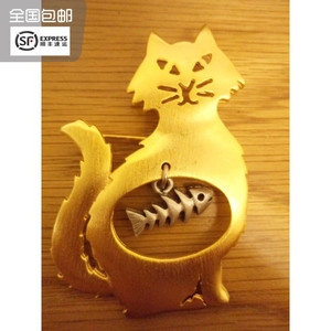 翻箱猫® JJ出品 金色的猫猫与鱼骨 锡质古董胸针 f029