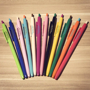 日韩国创意可爱彩色中性笔 韩版按动式糖果色涂鸦水笔12色
