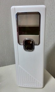 LCD液晶自动喷香机香水酒店厕所除臭空气清新剂喷雾器定时扩香机