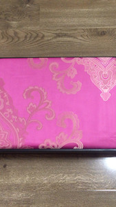 泰国泰丝床品四件套泰国带回的泰丝床品四件套，枚粉色，尺寸床单