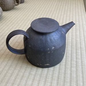 LATE- TIME 国内现货 日本陶艺家 村上躍 黑色沙化妆 大壶 茶壶