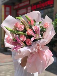 鲜花11朵粉玫瑰百合花束送女友生日爱人情人节全国同城当天配送