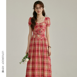 【三寸藕】法式红色格子收腰连衣裙女夏季新款复古短袖度假长裙子