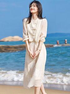 刺绣国风新中式连衣裙女2024春秋小个子时尚减龄套装半裙子两件套