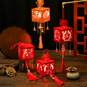 中式古风木质宫灯diy材料包 手提发光花窗灯笼元宵元旦新春节礼品
