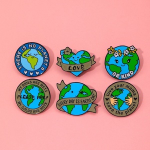 创意新品爱护地球胸针绿色圆形环保金属徽章佩戴勋章领针别针