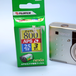 富士aps胶卷感光度800胶卷 Fujifilm/富士 120彩色胶卷相机2008年