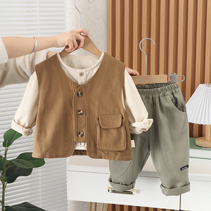 婴儿衣服春季男童洋气马甲三件套潮童装一岁男宝宝帅气休闲裤套装