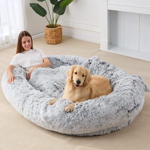 人类狗窝式床懒人沙发床成人大型可睡人人狗床长毛绒宠物床狗垫