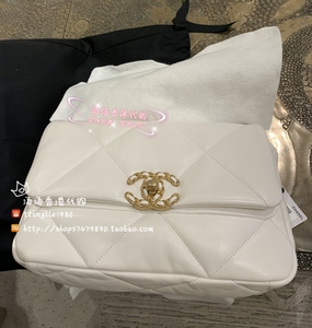 21新 春夏 Chanel 经典款19 Bag米白色 复古 链条包 手提包