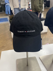 Tommy Hilfiger/汤米 男女同款纯色刺绣标LOGO可调节遮阳帽棒球帽