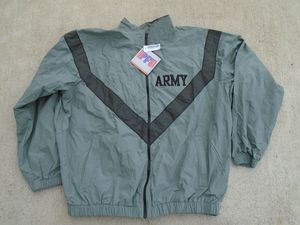 美国 陆军 ARMY IPFU 体能训练服 PT 运动夹克外套 灰绿 全新吊牌