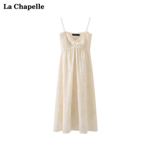 拉夏贝尔/La Chapelle夏新款交叉拼接镂空刺绣针织度假吊带连衣裙