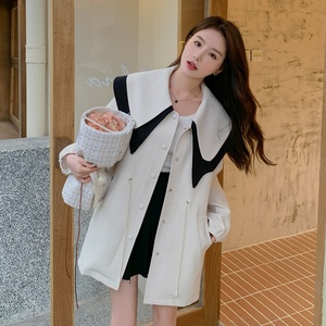 韩系米白色风衣女春季2023新款小个子娃娃领撞色收腰减龄高级外套
