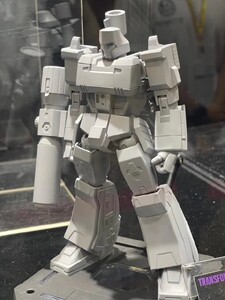 先行千值练Flame Toys 风雷模型 变形金刚 G1威震天 5687