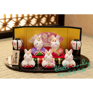 日本代购 小兔子 和风 手作 可爱陶制女儿节桃花节公仔人偶摆件