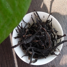 凤凰单丛茶：品鉴自然之味与历史韵味的艺术