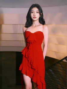 红色抹胸吊带连衣裙不规则褶皱荷叶边短裙子性感海边度假沙滩裙
