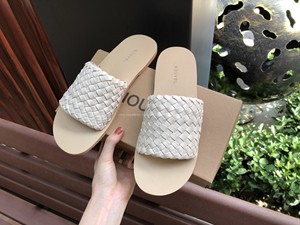现货 韩国东大门夏季新款女鞋 米白色皮质编织 平底 凉拖外穿拖鞋