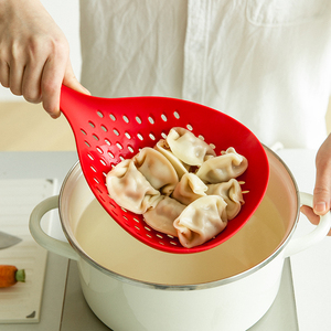 日本进口漏勺家用厨房尼龙大捞面勺非硅胶过滤勺商用饺子捞勺笊篱