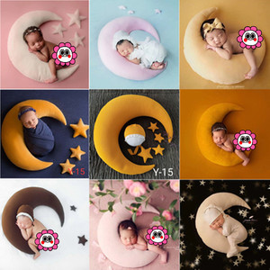 新生儿摄影道具月亮枕星星帽子套装婴儿宝宝拍照助理月牙枕月子照