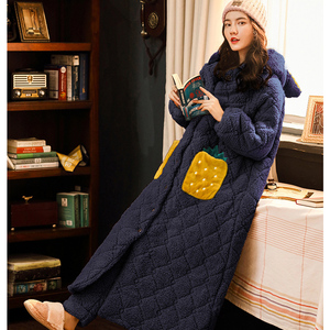 睡袍冬季女款珊瑚绒加厚保暖三层夹棉长款睡衣大码家居服套装冬季