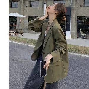 韩国绿色西装外套女春秋款设计感小众小个子宽松显瘦休闲西服上衣