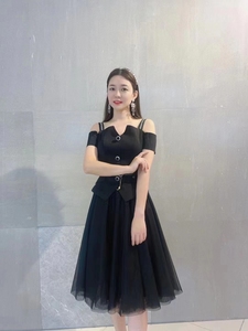 百系列新款女士黑色时尚两件套套装上衣+半裙纱裙AATK105407