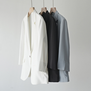 然而的事 日本线 版型优秀，三醋酸混纺 抗皱垂感一粒扣西装外套