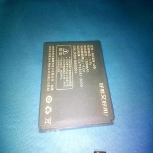 米歌105电池MEEG 105/105G手机电池 电板1800MAH