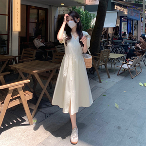 复古韩系设计感V领泡泡袖连衣裙女装2024夏季高腰显瘦中长款裙子
