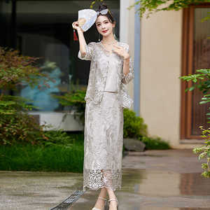 新中式蕾丝高档套装女2024夏季轻奢设计感女神范气质减龄三件套裙