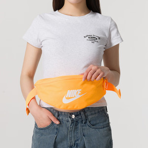 Nike耐克夏季橙色运动腰包正品男女斜挎包户外旅行单肩包休闲大包