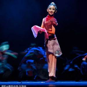 十二届在现花木兰演出服中国舞表演服民族舞蹈服六一中小学生服装
