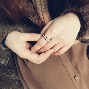 满钻戒指女男情侣对戒潮人港风欧美复古日韩食指中指简单个性指环