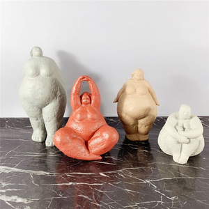 美式乡村粗面胖女人练瑜伽树脂工艺品 创意颗粒表面人物站姿摆件