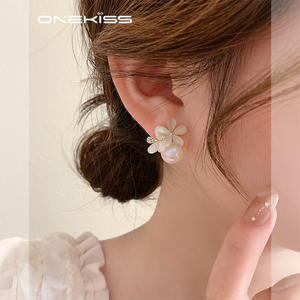 S999银针花朵珍珠耳钉2024年新款爆款耳夹无耳洞女时尚高级感耳环