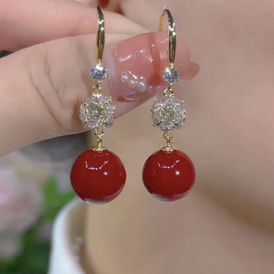 高级感红色珠珠耳环女气质长款珍珠吊坠耳钉小众设计显瘦耳饰耳钩