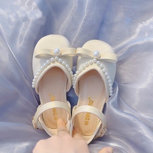 女童凉鞋2024夏季新款包头软底儿童时尚韩版公主鞋珍珠女孩小皮鞋