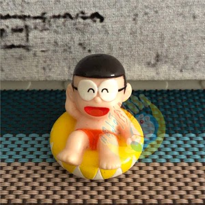 日本正版 哆啦A梦 大雄 小夫 夏日游泳洗澡 绝版人形公仔模型手办