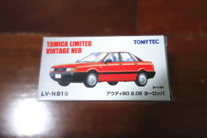 (现货)TOMY TOMICA TLV LV N81b AUDI 80 2.0E EUROPE 奥迪