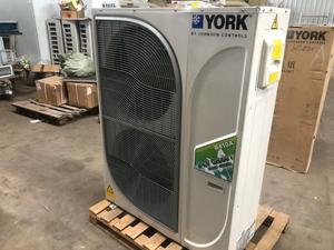 约克风冷水热泵机组中央空调低温空气源YVAG012