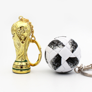 足球迷2018俄罗斯世界杯用球电视之星18 奖杯挂件钥匙扣