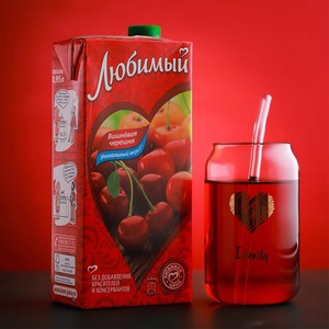 俄罗斯进口喜爱柳缤梅果汁多鲜榨口味混合果汁樱桃草莓节日饮料