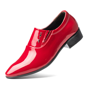 2022年春秋青年商务正装红色皮鞋漆皮透气男士英伦耐磨尖头结婚鞋