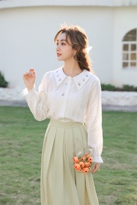 别致甜美玫瑰刺绣白衬衫女2023春季新款设计感小众娃娃领上衣