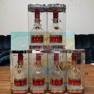 五粮液8代酒瓶空酒瓶子创意装饰摆件影视拍摄道具酒吧台展示乔迁