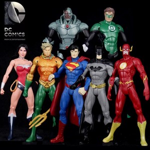 DC漫画正义联盟 蝙蝠侠超人神奇女侠海王闪电侠可动手办模型玩具